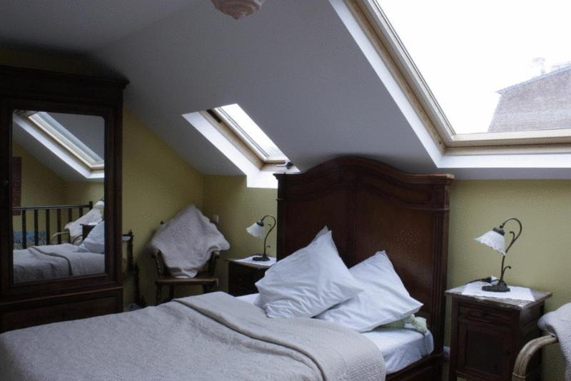 Hotel Les Bluets Brussels Room photo